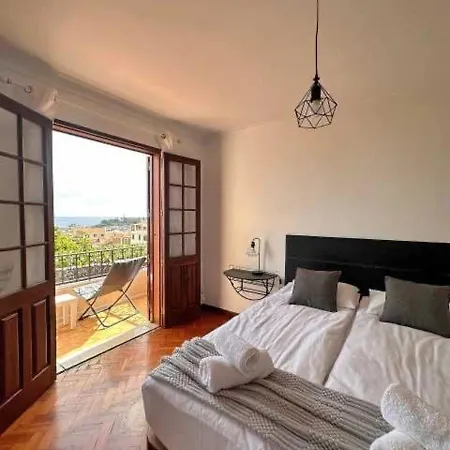 Casa Valhalla 여관 푼샬